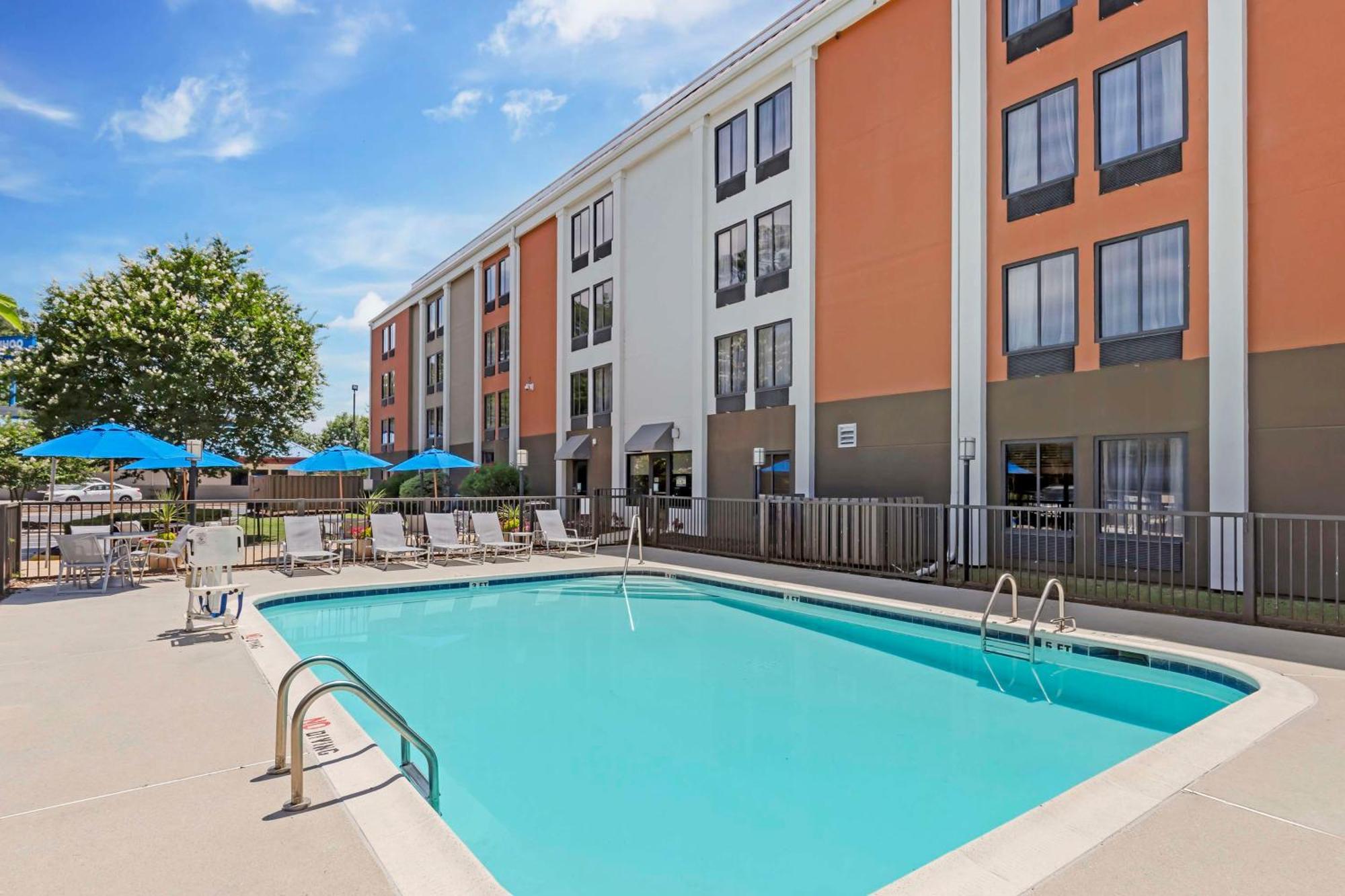 Best Western Plus Wilmington / Wrightsville Beach Buitenkant foto