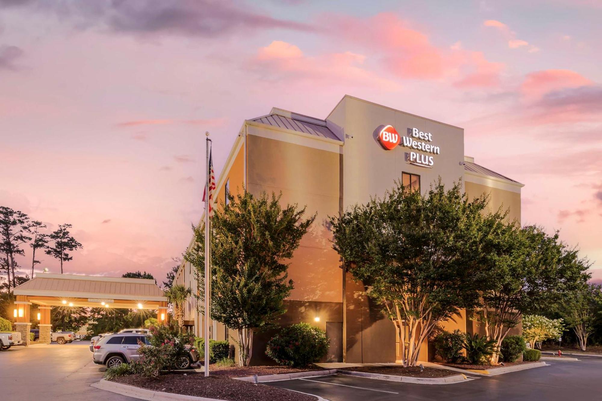 Best Western Plus Wilmington / Wrightsville Beach Buitenkant foto
